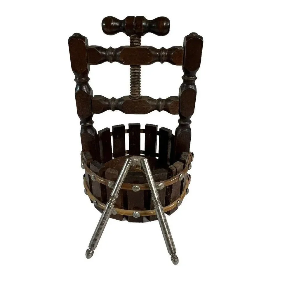 Wood Classic Wishing Well Nut Bowl Cracker Six Nut Chrome Retro Barware Vintage